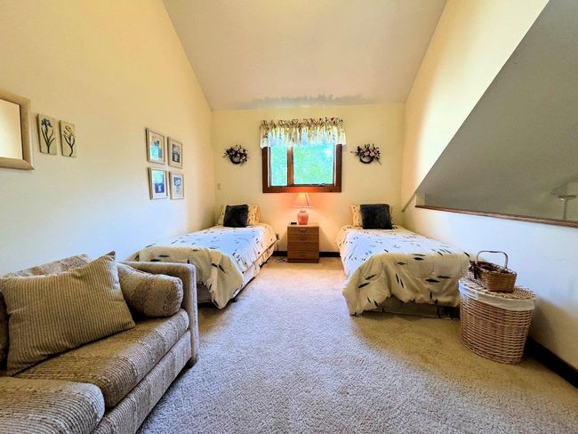 4F - 34 Sugar Brook Rd, Condo with 3 bedrooms, 3 bathrooms and null parking in Peru VT | Image 25