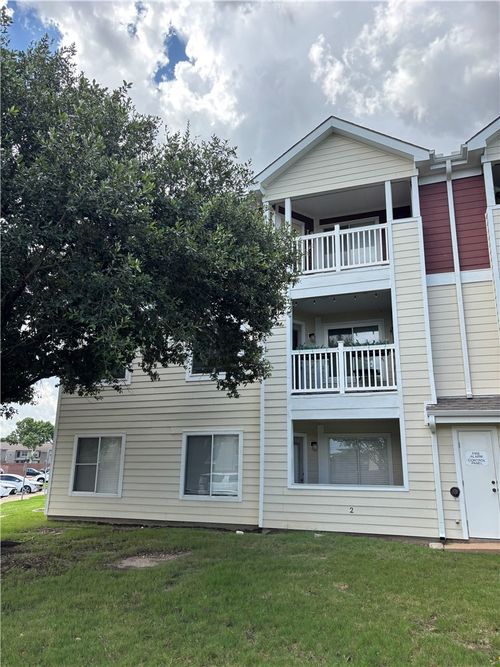 103-515 Southwest Pkwy, College Station, TX, 77840-7128 | Card Image