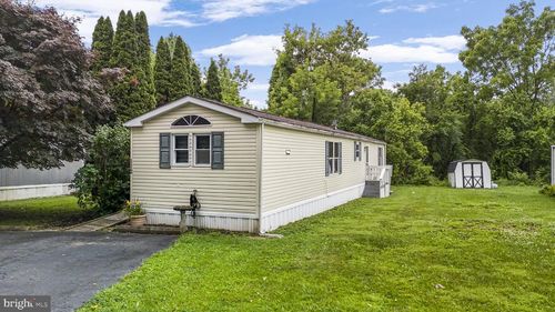 112 Mckinley Dr, Coatesville, PA, 19320-1759 | Card Image