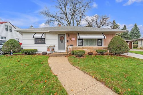 7512 16th Avenue, KENOSHA, WI, 53143 | Card Image