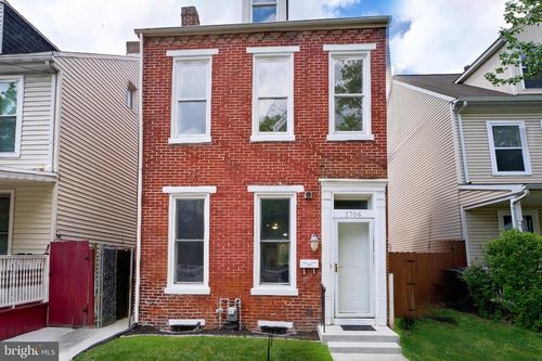 1706 N 5th St, HARRISBURG, PA, 17102-1613 | Card Image