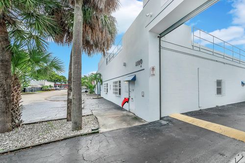 1100 Nw 54th St, Fort Lauderdale, FL, 33309-2819 | Card Image