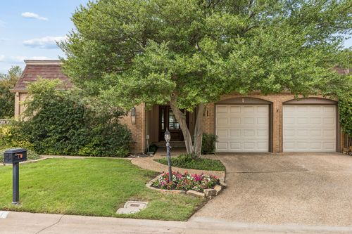 1 Crown Pl, Richardson, TX, 75080-1603 | Card Image