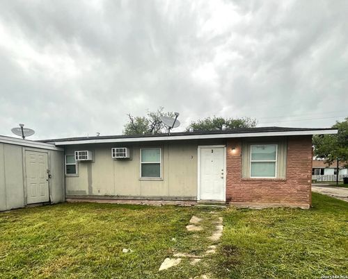 3-7115 Glen Ter, San Antonio, TX, 78239 | Card Image