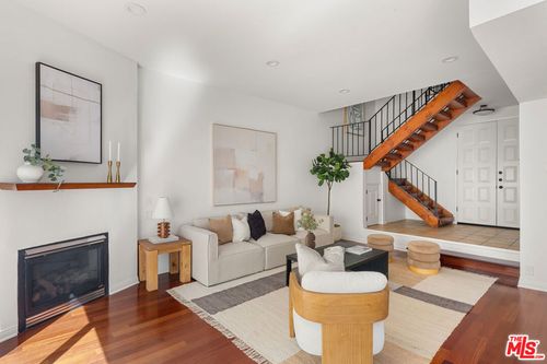 103-1127 9th St, Santa Monica, CA, 90404 | Card Image