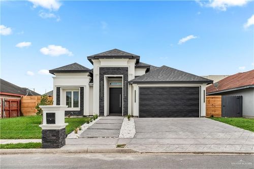 903 W La Quinta Dr, Pharr, TX, 78577-8586 | Card Image