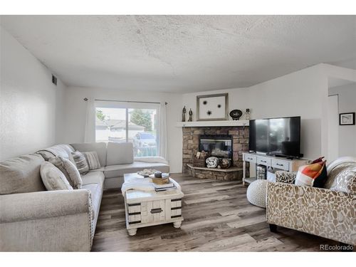 107-12093 W Cross Dr, Littleton, CO, 80127-4503 | Card Image