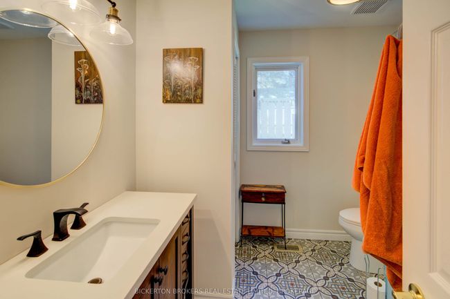 9 Grays Lane, House other with 5 bedrooms, 2 bathrooms and 2 parking in Gananoque ON | Image 30