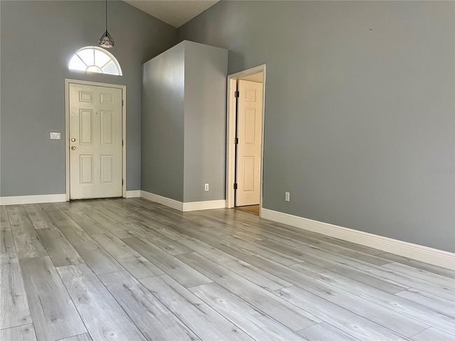 18013 Palm Breeze Dr, House other with 3 bedrooms, 2 bathrooms and null parking in TAMPA FL | Image 4