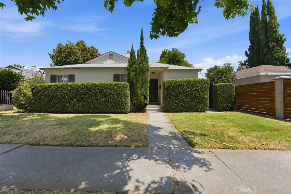 Residential in Reseda