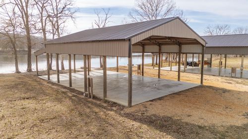 209 Hardin Bottom River Rd, Clifton, TN, 38425 | Card Image