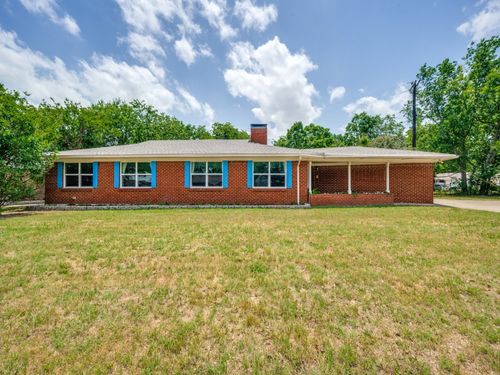 1825 Emery St, Denton, TX, 76201-2557 | Card Image