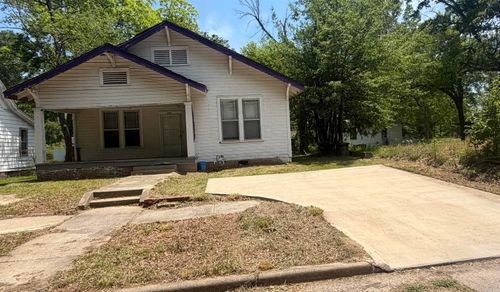 719 Plum, Pine Bluff, AR, 71603 | Card Image