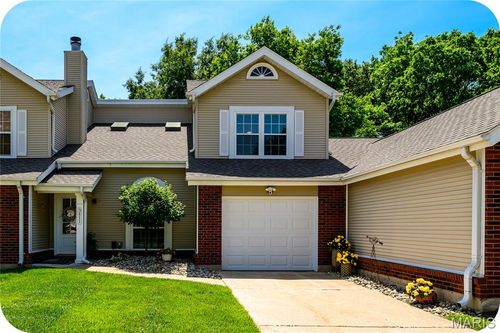 3-3111 Green Prairie Dr, Saint Peters, MO, 63303-5817 | Card Image