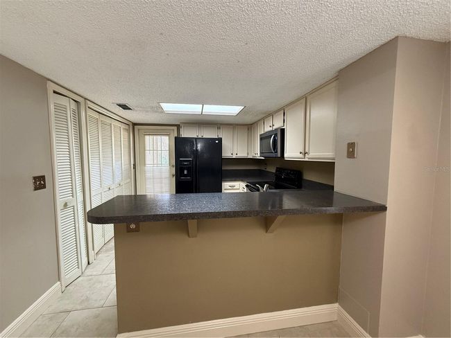 2201 Fletchers Point Cir, Townhouse with 2 bedrooms, 3 bathrooms and null parking in TAMPA FL | Image 17