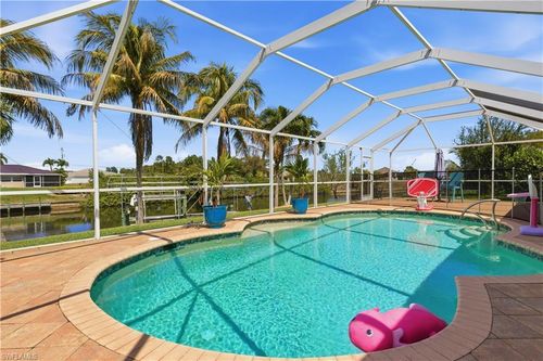 1105 Se 13th St, Cape Coral, FL, 33990-3711 | Card Image