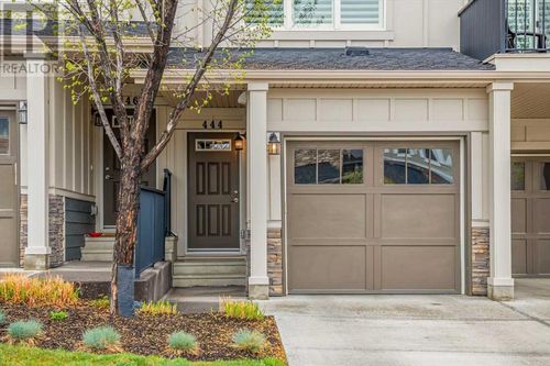 444 Nolan Hill Dr Nw, Calgary, AB, T3R0V4 | Card Image