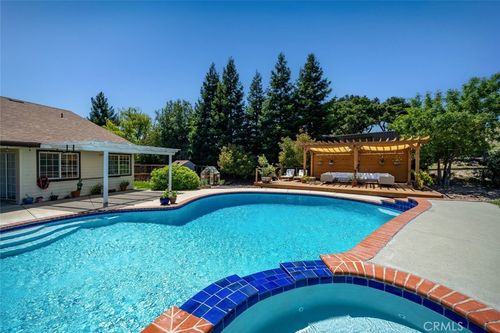 1590 Shiloh Pl, Templeton, CA, 93465 | Card Image