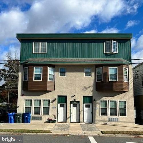 357 Oakwood Ave, Glassboro, NJ, 08028-2217 | Card Image