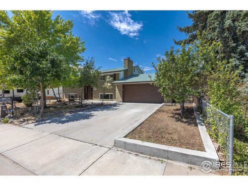 1545 Drake St, Longmont, CO, 80503-2214 | Card Image