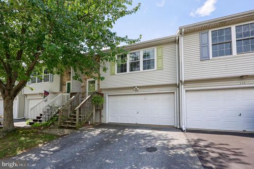 117 Norlawn Cir, LANCASTER, PA, 17601-2647 | Card Image