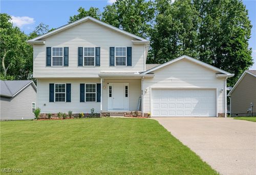 2919 Pepper Hill Cir, Akron, OH, 44312-2924 | Card Image