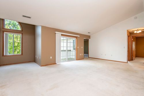 1301 College Ave, SOUTH MILWAUKEE, WI, 53172-1144 | Card Image