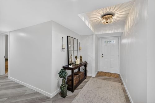 105-19149 Se Sea Turtle Ct, Jupiter, FL, 33469-1581 | Card Image