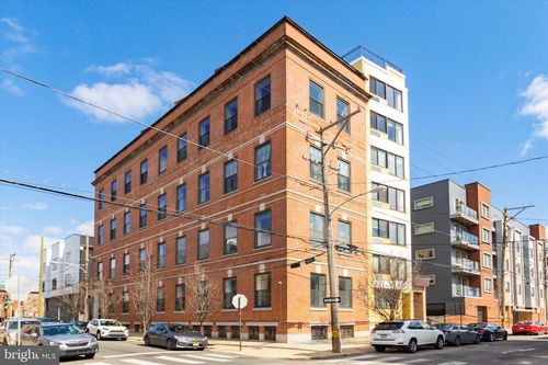 n1-1637 Poplar St, PHILADELPHIA, PA, 19130-1755 | Card Image