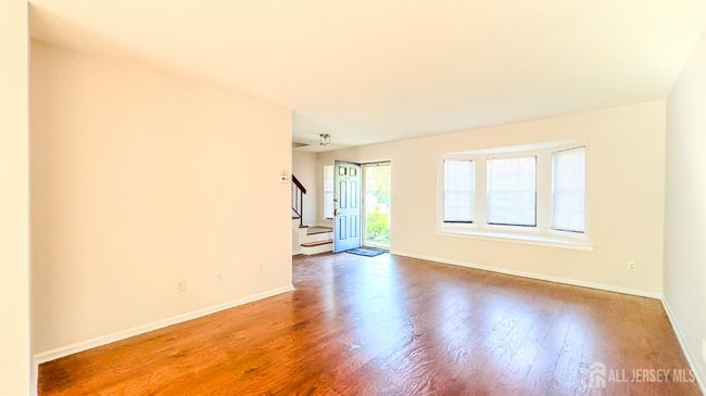 1204 Maplecrest Rd, Townhouse with 2 bedrooms, 2 bathrooms and null parking in Edison NJ | Image 4