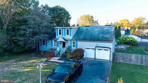 453 Route 33 E, East Windsor, NJ, 08520-4918 | Card Image