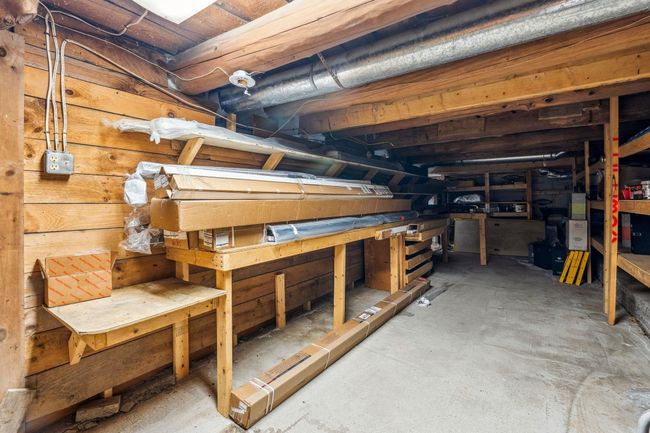 837 Lake St, House other with 6 bedrooms, 4 bathrooms and null parking in Bristol NH | Image 27