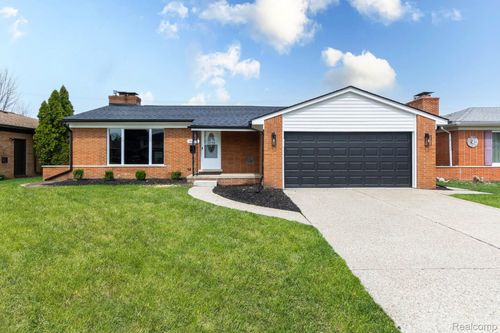 19259 Rockport Street, Roseville, MI, 48066 | Card Image