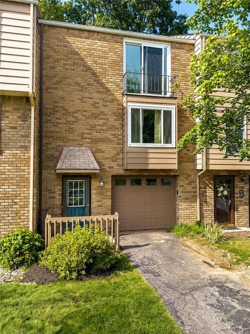 323 Joan Of Arc Ct, Jefferson Hills, PA, 15025-3420 | Card Image
