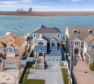 510 W Shore Dr, House other with 8 bedrooms, 5 bathrooms and null parking in Brigantine NJ | Image 1