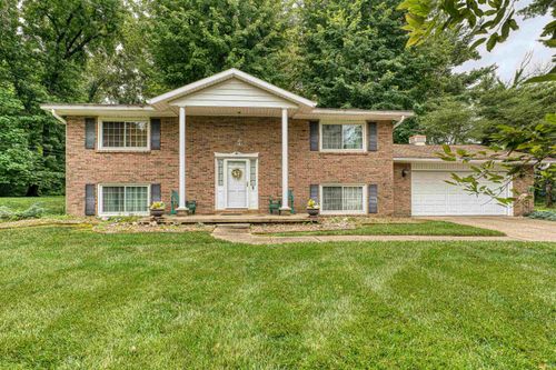 8177 Angel Dr, Newburgh, IN, 47630-7967 | Card Image
