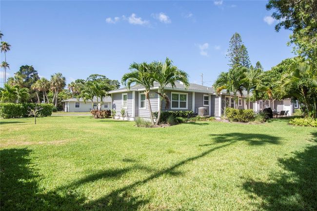 3200 W De Bazan Ave, House other with 3 bedrooms, 2 bathrooms and null parking in ST PETE BEACH FL | Image 28