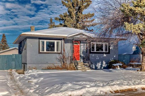 314 33 Ave Ne, Calgary, AB, T2E2H8 | Card Image