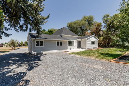 225 W 8800 S, Millville, UT, 84326 | Card Image