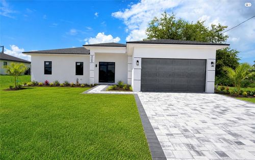 3200 8th St Sw, Lehigh Acres, FL, 33976-2432 | Card Image