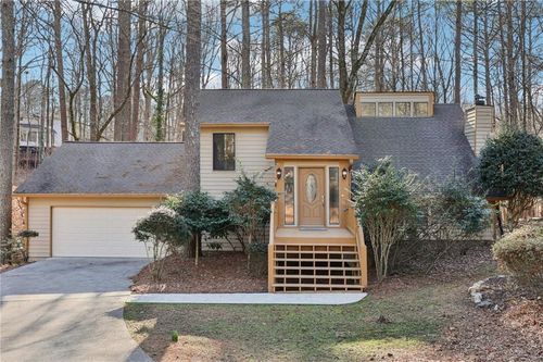 680 Branch Valley Ct, Roswell, GA, 30076-3003 | Card Image
