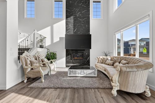 208 Dawson Cir, Chestermere, AB, T1X2R2 | Card Image