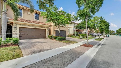 9595 Town Parc Cir N, Parkland, FL, 33076-3875 | Card Image