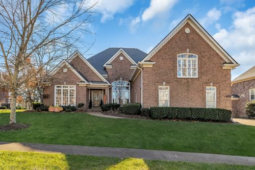 2025 Daylily Dr, Franklin, TN, 37067-8609 | Card Image