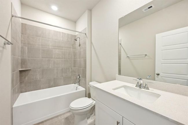 1423 Waggoner Ranch Trl, House other with 5 bedrooms, 4 bathrooms and 2 parking in Conroe TX | Image 18