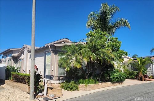 656 Via Santa Paulo, Vista, CA, 92081-6370 | Card Image