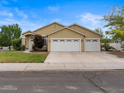 1940 Four Iron Ct, Fernley, NV, 89408-6620 | Card Image