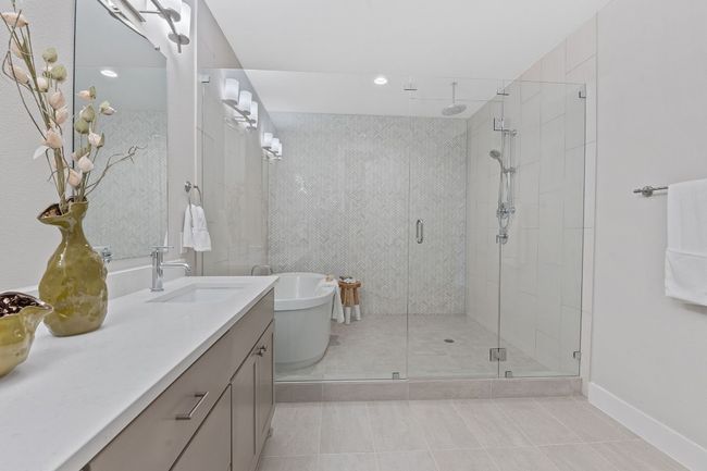 258 - 4510 Unity Cir, Condo with 4 bedrooms, 6 bathrooms and 2 parking in Austin TX | Image 25