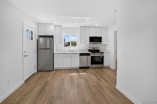 2-4131 45th St, San Diego, CA, 92105-1703 | Card Image