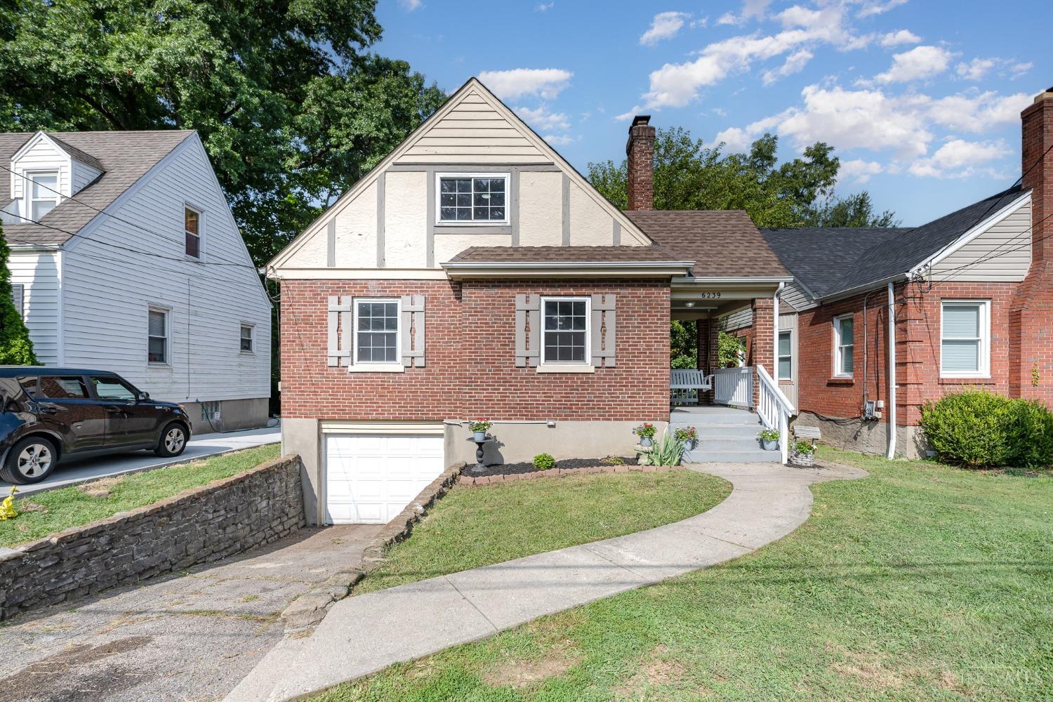 Graceland Ave, Cincinnati, OH 45237